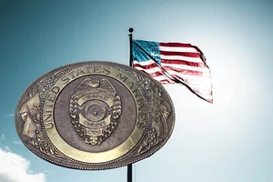 Hebilla de cinturón vintage de latón de la policía militar de los marines de los Estados Unidos - Imagen 1 de 5