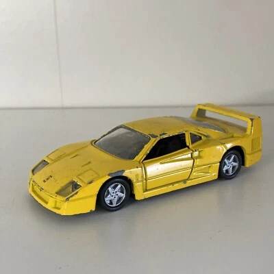 Maisto Ferrari F40 Jaune 1/39 Métal Voiture Miniature Mauvais État  - Photo 1/4