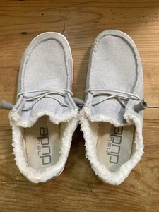 Hey Dude Shoes Womens 8 Gray Corduroy Wendy Slip On Streetwear Ladies 8 - Picture 1 of 16