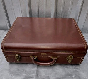 Vintage Hartmann Knocabout Leather Suitcase With Keys 19"x14"x7" - Picture 1 of 21