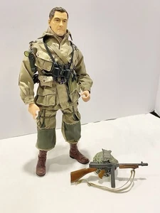 WW2 American Light Machine Gunner 1:6 Soldier Dragon Models Figure M1 Thompson - Picture 1 of 12