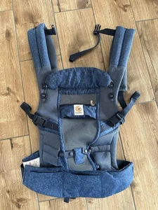 Ergobaby Babytrage & Manduca Ring Sling Tragetuch - Bild 1 von 4
