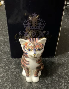Preloved Royal Crown Derby GATITO SENTADO Pisapapeles Botón Dorado, En Caja - Imagen 1 de 6