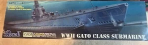 Revell WWII Gato Class Submarine #85-0384 1/72 Scale Plastic Model Kit - Picture 1 of 2
