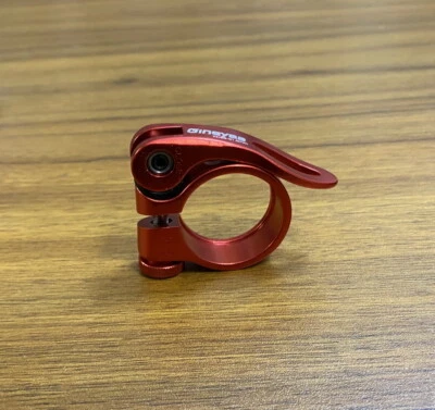 Abrazadera de tija de sillín de liberación rápida para bicicleta de carretera Gineyea 31,8/34,9 mm Foto 1 de 4