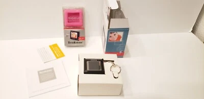 Brookstone "My Life" Digital Photo Keychain 1.5" Screen 100 Photos Silicone Case - Image 1 of 4
