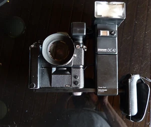 Nikon F3 + MD-4 Batteriegriff , technisch ok, Nutzspuren. - Bild 1 von 6