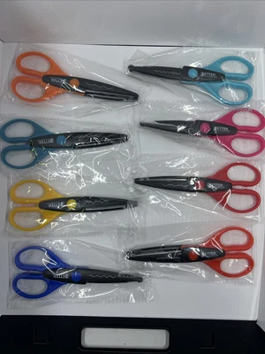 Scissors Edgers for Paper Craft -Assorted patterns Lot of 8 New “Better Brand” - Image 1 of 4