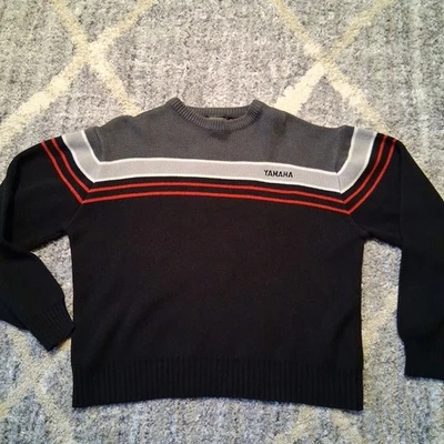 100% 亚克力雅马哈毛衣大号复古红色条纹 — 第 1/4 张图片