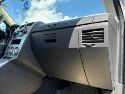 Guantera Dodge Calibre 08 Foto 1 de 4