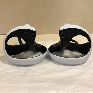 Lot 2X Sony PlayStation PS5 PS VR2 Left Right Sense Controllers w Straps Genuine - Picture 1 of 8