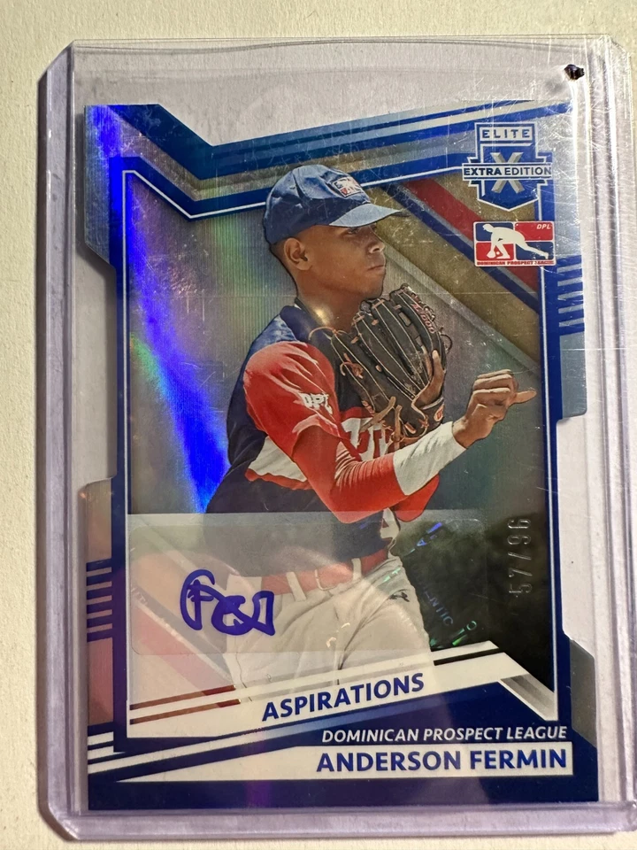 K103,288 - 2022 Elite Extra Auto Aspirations Die Cut #179 Anderson Fermin #/96 - Image 1 of 1
