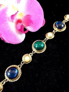 KENNETH J. LANE GOLD-TONE EMERALD SAPPHIRE CABOCHON FAUX PEARL LINK BRACELET - Picture 1 of 8
