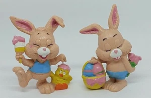 Vintage 1980 W. Berrie Lot Hase Kaninchen mit Pinsel Baby Küken Osterkorb  - Bild 1 von 10