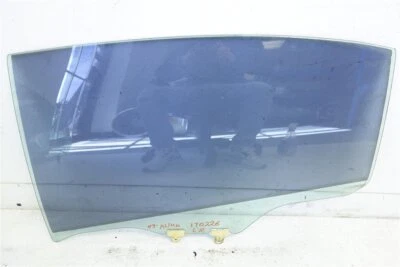 Janela de vidro traseira esquerda da porta do motorista Nissan Altima 2002-2006 82301-8J000 - Imagem 1 de 4