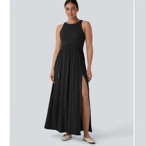 Halara Rundhals rückenfrei Racerback Schlitz fließend Maxi Freizeitkleid schwarz Medium - Bild 1 von 13
