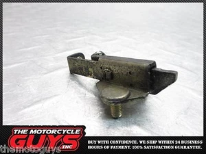 1999 2000 99 00 YAMAHA YZFR6 YZF R6 OEM GENUINE REAR SEAT LATCH - Picture 1 of 7