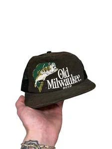 Vecchio cappello vintage Milwaukee camionista velluto a coste rete pesca basso anni 80 made in USA - Foto 1 di 6