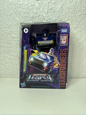 Transformers Autobot SKIDS Deluxe Class Legacy Generations Hasbro Figure - Image 1 of 4