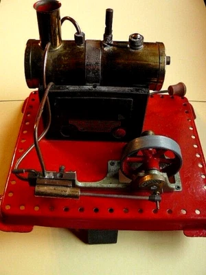 jouet ancien : machine à vapeur MAMOD - Photo 1/4