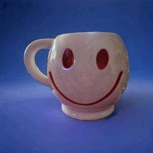 McCoy 1970s Red & White Smiley Face Mug Excellent Condition Made In USA - Picture 1 of 3