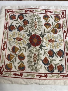 POTTERY BARN bestickter Kissenbezug Baumwolle Crewel 20x20" Knopfverschluss - Bild 1 von 7