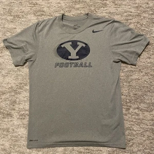 Camiseta BYU Cougars Para Hombres S NCAA Dri-Fit Fútbol Nike Camiseta Manga Corta - Imagen 1 de 8