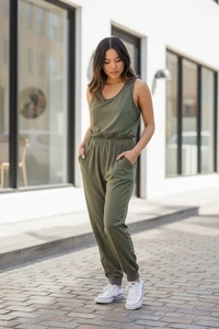 KUHL Women’s Vantage Green Jumpsuit - SIZE S - EUC - Picture 1 of 8