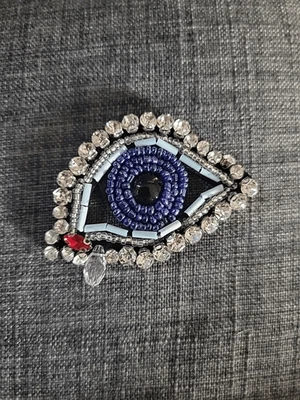 Aplique de globo ocular de diamantes de imitación con cuentas 2"x2" coser Foto 1 de 2