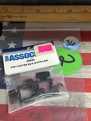TEAM ASSOCIATED 9580 Caster Blocks for: B4 / T4 Left/Right 25 Degree - Image 1 of 4
