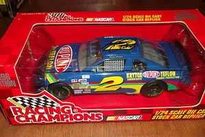RICKY CRAVEN #2 DUPONT HANDSIGNIERT RACING CHAMPIONS 1996 EDITION 1:24 (50) - Bild 1 von 4