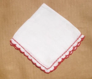 Fazzoletto donna vintage Hankie bianco con bordo rosso smerlato all'uncinetto quadrato 11" - Foto 1 di 4