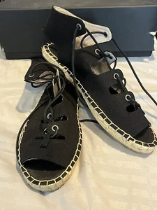 Women’s Size 8.5 Simply Vera Wang Black Lace Up Sandals New With Box - Picture 1 of 8