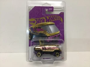 PROTECTOR HOT WHEELS 57 ANIVERSARIO PERLA Y CROMO PERSECUCIÓN BAJA BISON T5 6/6 PULGADAS - Imagen 1 de 9