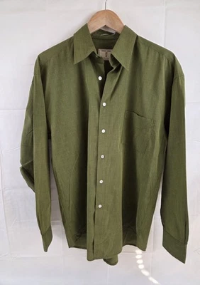 Camisa Birmania Bibas Para Hombre Mediana Verde Musgo Manga Larga Botones Brillo Tono Tierra Foto 1 de 4