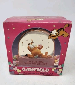De colección Enesco Garfield Gato Cúpula de Nieve Globo de Agua San Valentín Caramelo Corazones Coleccionar - Imagen 1 de 7