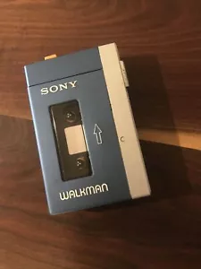 Reproductor de cassetes vintage Sony Walkman TPS-L2 Guardianes de la Galaxia - Imagen 1 de 12