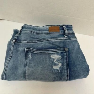 Pantalones Cortos de Jean Judy Azul Corte Denim Bolsillo Envejecido Dobladillo Crudo Estilo #150018 3XL - Imagen 1 de 5