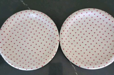 Tiny Red Hearts Valentine's Day Party 8  6.87 Inch Lunch Dinner Plates 2-pack - Image 1 of 4