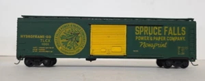HO Scale Roundhouse RTR 50' Single Door Box Car Spruce Falls Kadee's # 1001 - Picture 1 of 7
