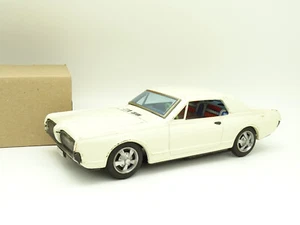 ASAKUSA Metallo 1/20 20cm - Mercury Cougar Bianco - Foto 1 di 5