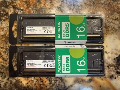 Memoria de escritorio ADATA 32 GB (2x16 GB) DDR5-5600 CL46 U-DIMM (2x) AD5U560016G-S Foto 1 de 2