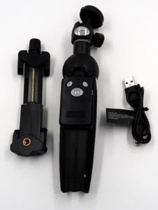 Yunteng YT-9928 3 in 1 Handheld Tripod, Monopod Selfie Stick, Bluetooth Remote - Photo 1 sur 8