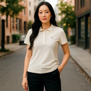 Women’s Lacoste Classic Fit White Short Sleeve Polo Preppy Golf Shirt Sz M - Picture 1 of 6