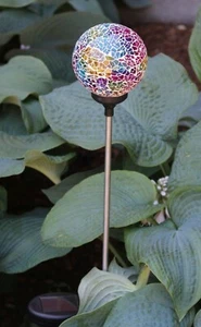 Solar Powered Garden Decor Colorful Mosaic Crackle Glass Ball Globe LED Light - Picture 1 of 10