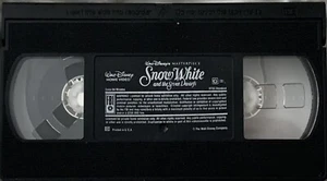 Snow White and the Seven Dwarfs: The Masterpiece Collection Version (VHS ONLY) - Bild 1 von 12