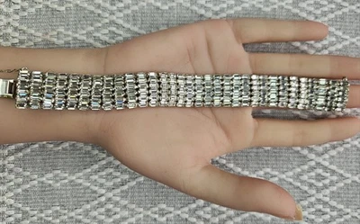 Brilliant Austrian Crystals Bracelet - Image 1 of 4