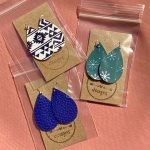 3 Pairs Faux Leather Teardrop Earrings Handmade Lightweight Snowflake Green Blue - Picture 1 of 1