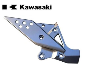 Étrier Support Repose-Pied avant Droite Original KAWASAKI Z-750 2004 2005 2006 - Imagen 1 de 10