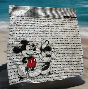 Disney Mickey Minnie Mouse Duvet Cover 80x82” Love Heart Kiss Bedding - Picture 1 of 24